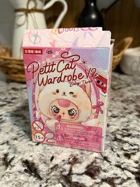 Petit Cat Wardrobe V2 Baby Three Blind Box